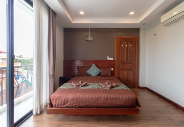 1 Bedroom Apartment For Rent - Svay Dangkum, Siem Reap thumbnail