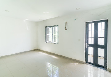 4 Bedroom Shophouse For Rent - Chak Angrae Krom, Phnom Penh thumbnail