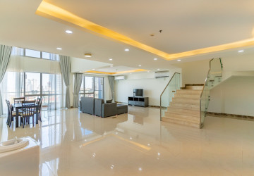 Duplex 3 Bedroom Penthouse Serviced Condo For Rent - Veal Vong, Phnom Penh thumbnail