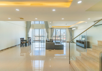 Duplex 3 Bedroom Penthouse Serviced Condo For Rent - Veal Vong, Phnom Penh thumbnail