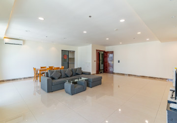 3 Bedroom Serviced Condo For Rent - Veal Vong, Phnom Penh thumbnail