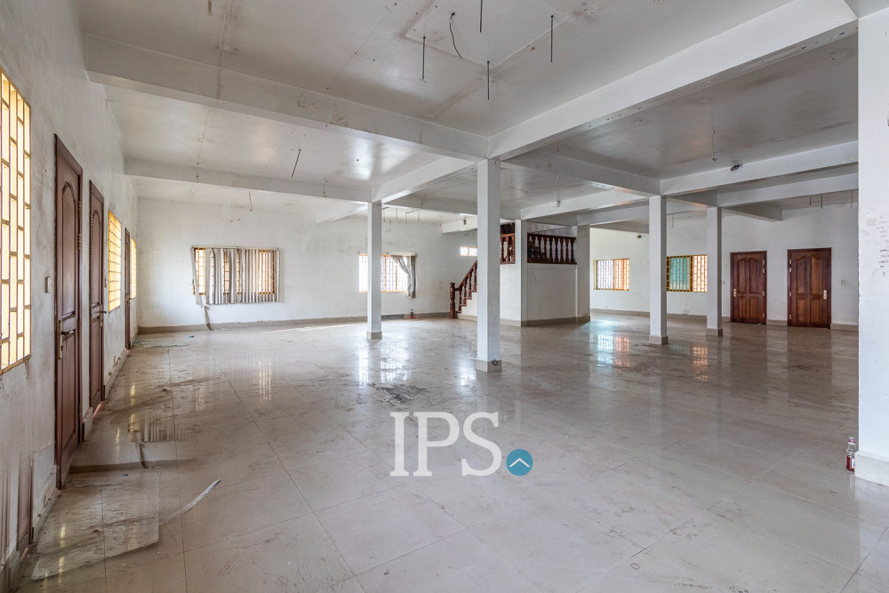 3 Storey Shophouse For Sale - Svay Dangkum, Siem Reap - Image 7