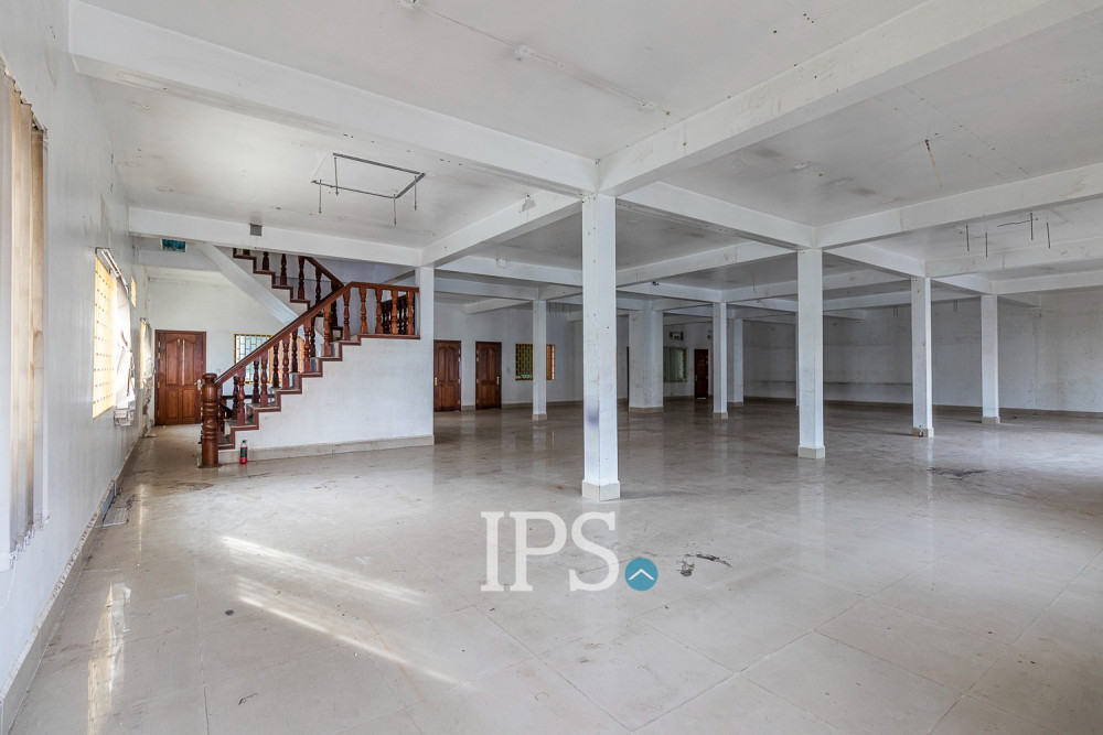 3 Storey Shophouse For Sale - Svay Dangkum, Siem Reap - Image 10