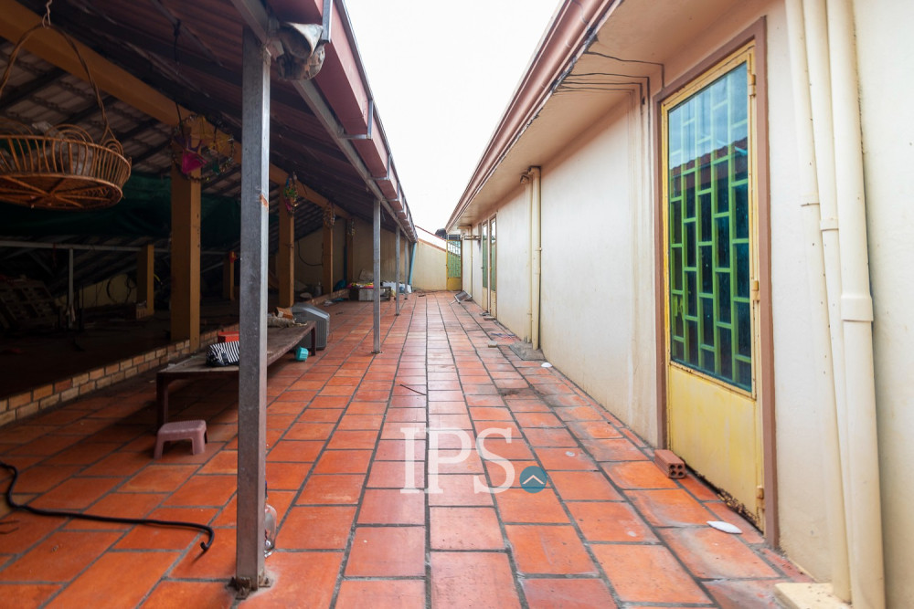 3 Storey Shophouse For Sale - Svay Dangkum, Siem Reap - Image 17