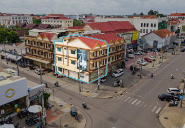 3 Storey Shophouse For Sale - Svay Dangkum, Siem Reap thumbnail