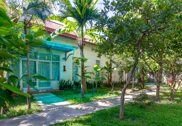 13 Bedroom Residential Compound For Sale - Sangkat Siem Reap, Siem Reap thumbnail