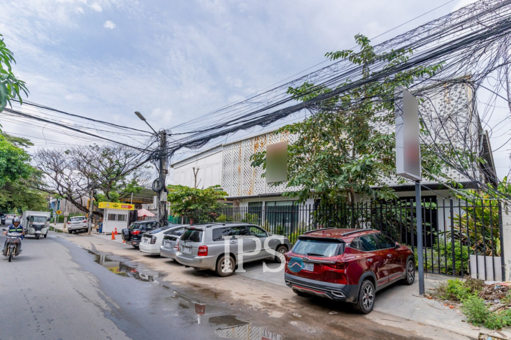 1,130 Sqm Land For Sale - Boeung Kak 1, Phnom Penh - Image 6