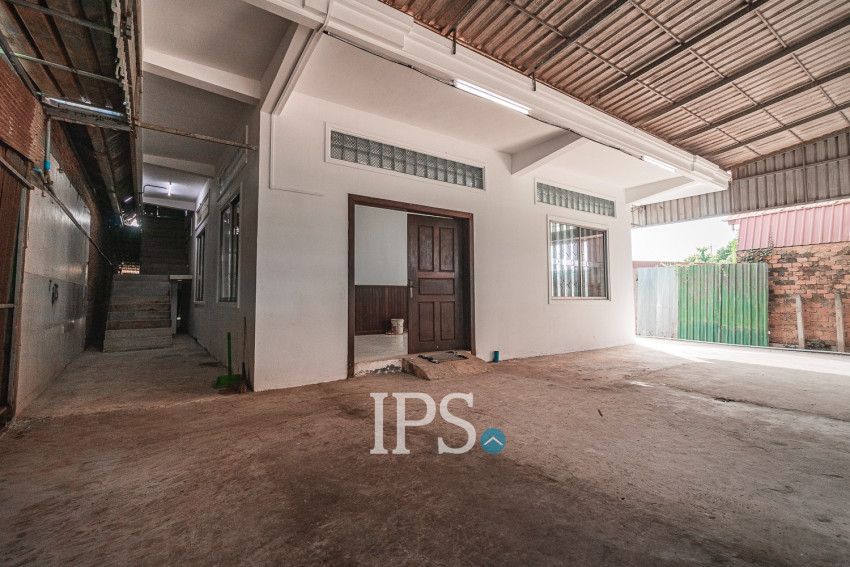 2 Bedroom Shophouse For Rent - Svay Dangkum, Siem Reap