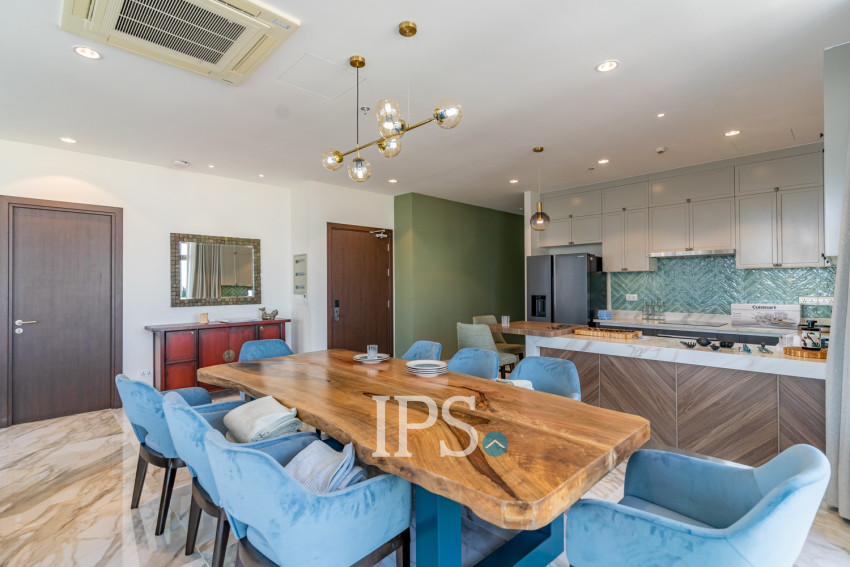 4 Bedroom Serviced Apartment For Rent - Phsar Thmei 3, Daun Penh, Phnom Penh