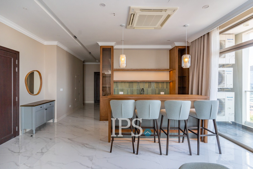 Luxury 3 Bedroom Serviced Apartment For Rent - Phsar Thmei 3, Daun Penh, Phnom Penh