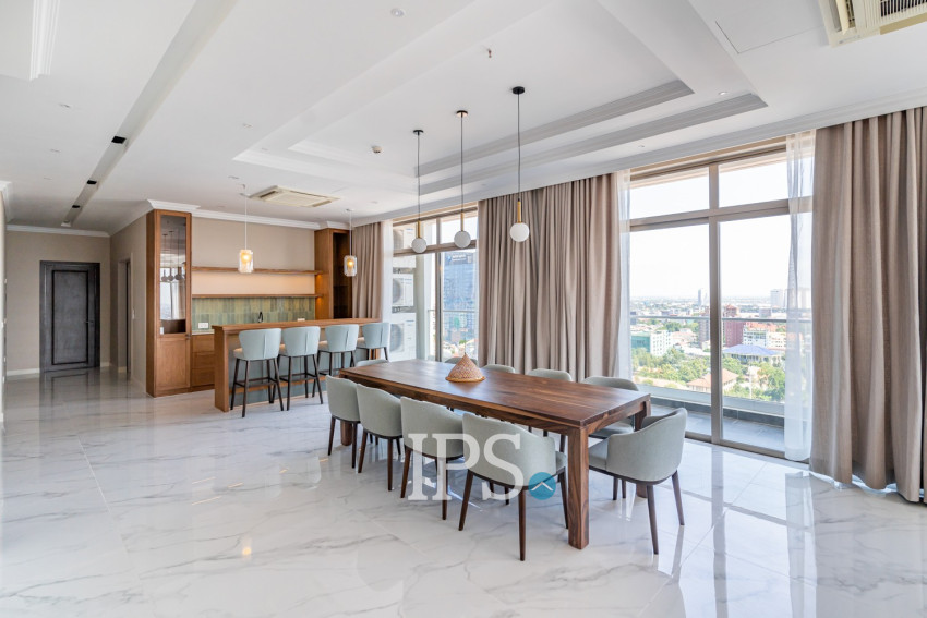 Luxury 3 Bedroom Serviced Apartment For Rent - Phsar Thmei 3, Daun Penh, Phnom Penh