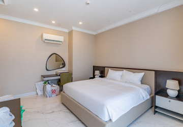 Luxury 3 Bedroom Serviced Apartment For Rent - Phsar Thmei 3, Daun Penh, Phnom Penh thumbnail