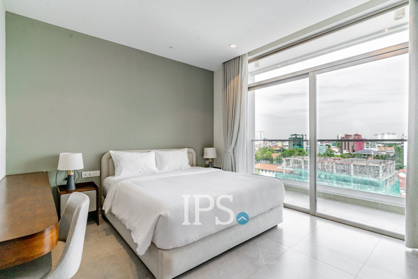 3 Bedroom Serviced Apartment For Rent - Beoung Raing, Phnom Penh