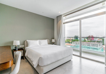 3 Bedroom Serviced Apartment For Rent - Beoung Raing, Phnom Penh thumbnail