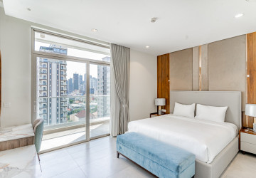 3 Bedroom Serviced Apartment For Rent - Beoung Raing, Phnom Penh thumbnail