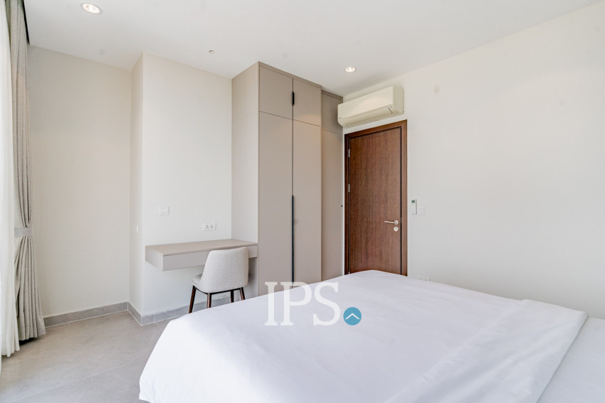 3 Bedroom Serviced Apartment For Rent - Beoung Raing, Phnom Penh