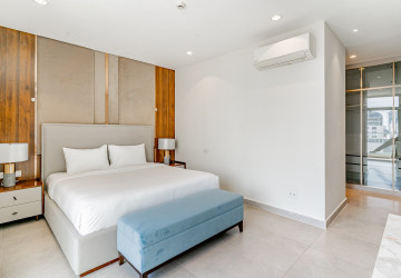 3 Bedroom Serviced Apartment For Rent - Beoung Raing, Phnom Penh thumbnail