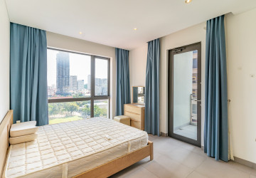 8th Floor 2 Bedroom Condo For Sale - Embassy Central, BKK1, Phnom Penh thumbnail