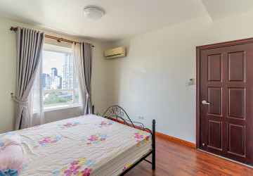 3 Bedroom Condo For Rent - Rose Condo, Tonle Bassac, Phnom Penh thumbnail