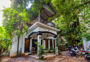 4-Villa Compound For Sale - Sala Kamreuk, Siem Reap thumbnail