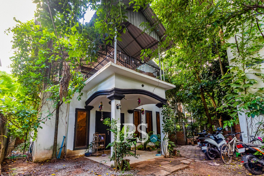 4-Villa Compound For Sale - Sala Kamreuk, Siem Reap