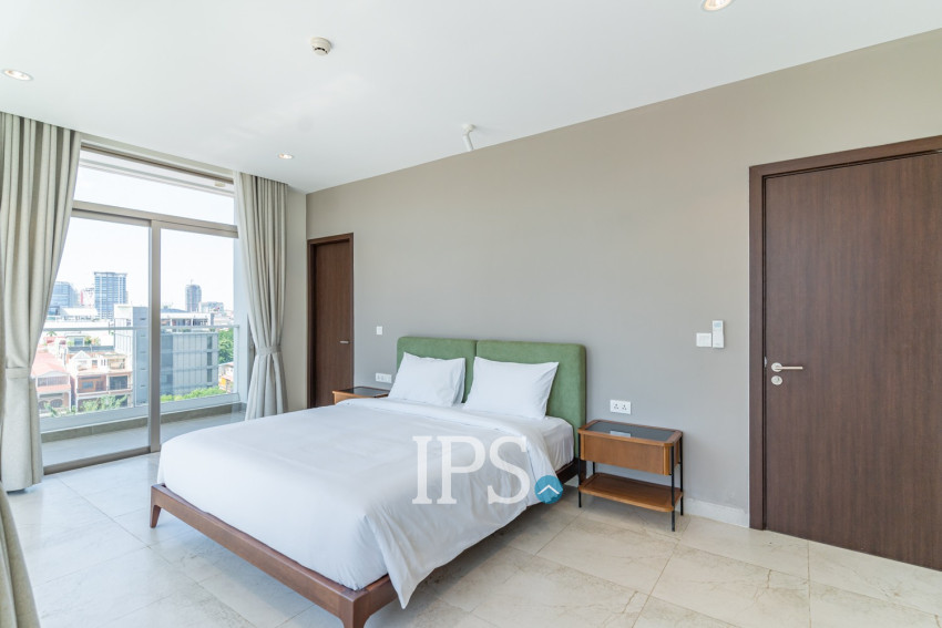 2 Bedroom Serviced Apartment For Rent - Beoung Raing, Phnom Penh