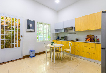 4 Bedroom Shophouse For Rent - Borei Brembrei, Kouk Chak, Siem Reap thumbnail