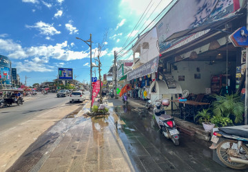 250 Sqm Commercial Shop For Sale - Svay Dangkum. Siem Reap thumbnail