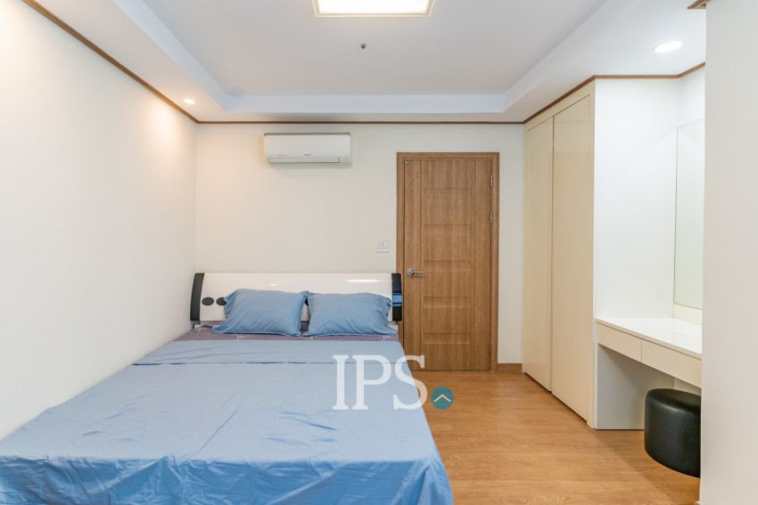 1 Bedroom Condo For Rent - De Castle Royal, BKK1, Phnom Penh