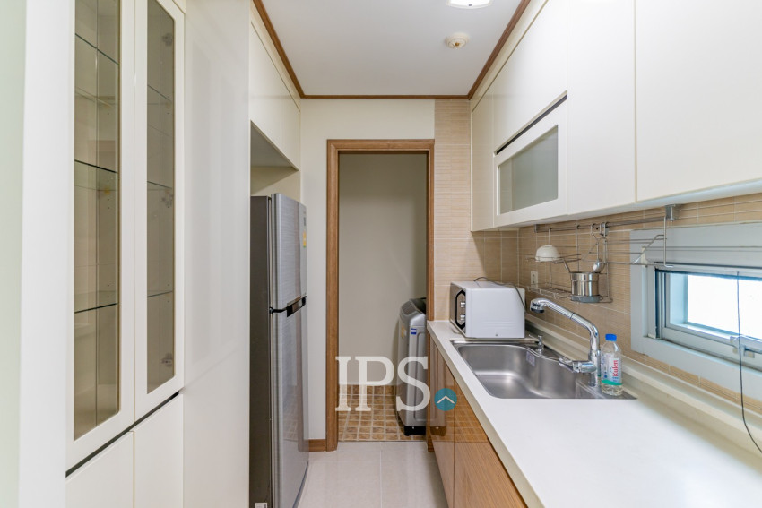 1 Bedroom Condo For Rent - De Castle Royal, BKK1, Phnom Penh