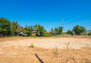 1,176 Sqm Residential Land For Sale - Sangkat Siem Reap, Siem Reap thumbnail