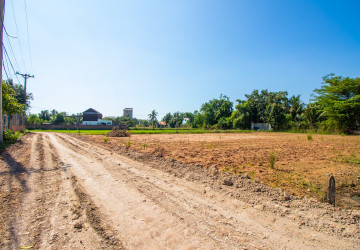 1,176 Sqm Residential Land For Sale - Sangkat Siem Reap, Siem Reap thumbnail