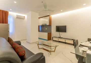 1 Bedroom Serviced Apartment For Rent - BKK1, Phnom Penh thumbnail