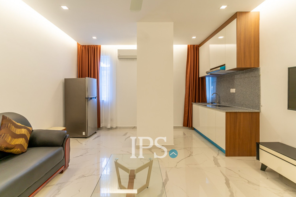 1 Bedroom Serviced Apartment For Rent - BKK1, Phnom Penh - Image 4