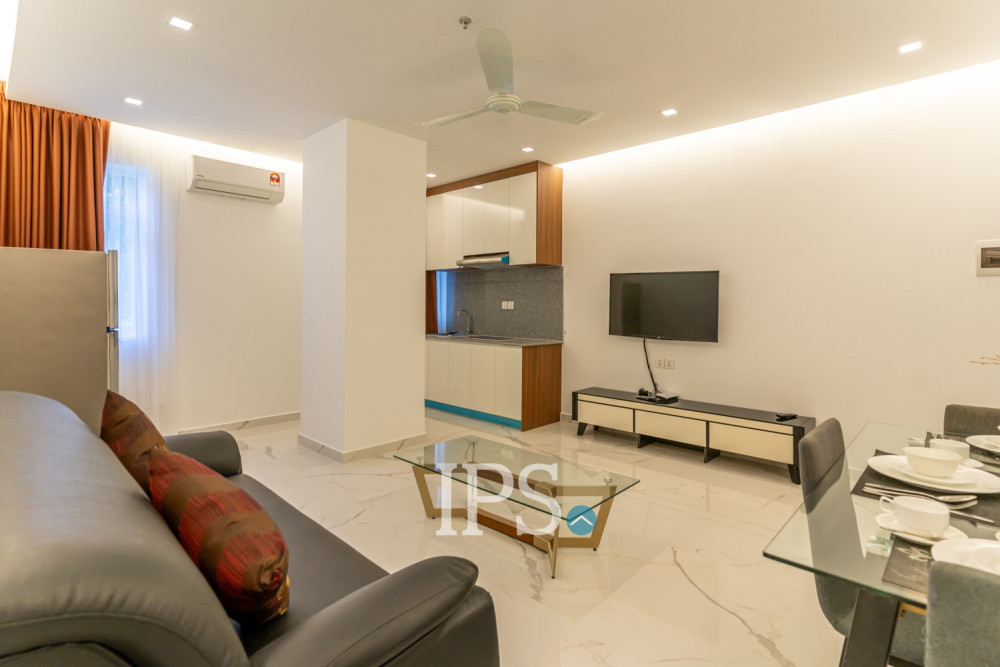 1 Bedroom Serviced Apartment For Rent - BKK1, Phnom Penh - Image 2