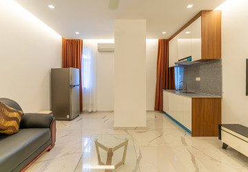 1 Bedroom Serviced Apartment For Rent - BKK1, Phnom Penh thumbnail