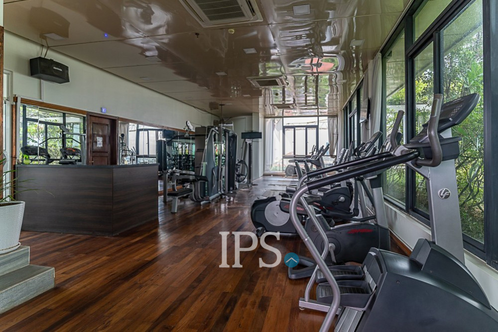 1 Bedroom Serviced Apartment For Rent - BKK1, Phnom Penh - Image 15