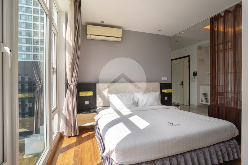 47 Sqm Studio For Rent- Silvertown, BKK1, Phnom Penh