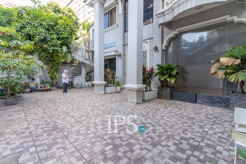 290 Sqm Commercial Villa For Rent - BKK1, Phnom Penh