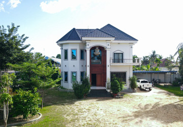 4 Bedroom Villa For Sale - Chreav, Siem Reap thumbnail