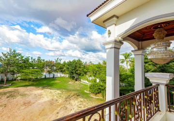 4 Bedroom Villa For Sale - Chreav, Siem Reap thumbnail