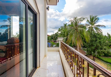 4 Bedroom Villa For Sale - Chreav, Siem Reap thumbnail