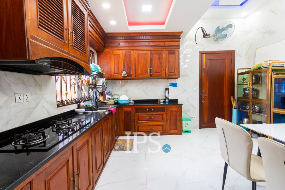 4 Bedroom Villa For Sale - Chreav, Siem Reap - Image 14