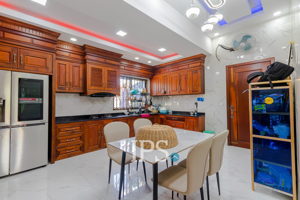 4 Bedroom Villa For Sale - Chreav, Siem Reap - Image 11