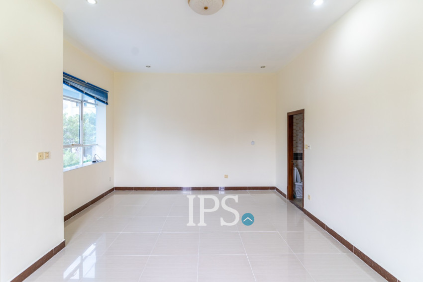 5 Room Commercial Villa For Rent - Boeung Kak 2, Phnom Penh