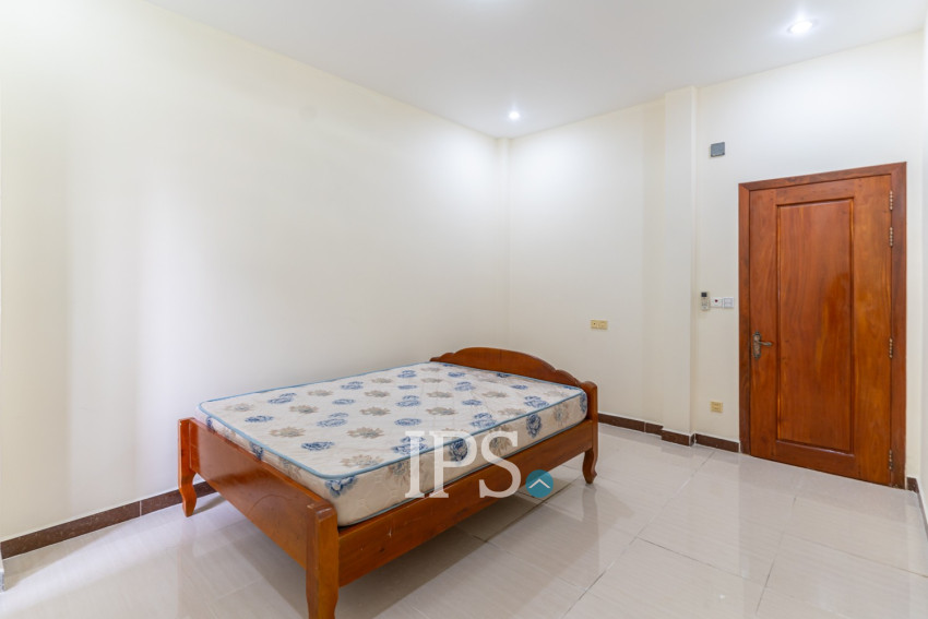 5 Room Commercial Villa For Rent - Boeung Kak 2, Phnom Penh