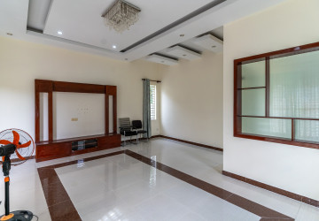 5 Room Commercial Villa For Rent - Boeung Kak 2, Phnom Penh thumbnail