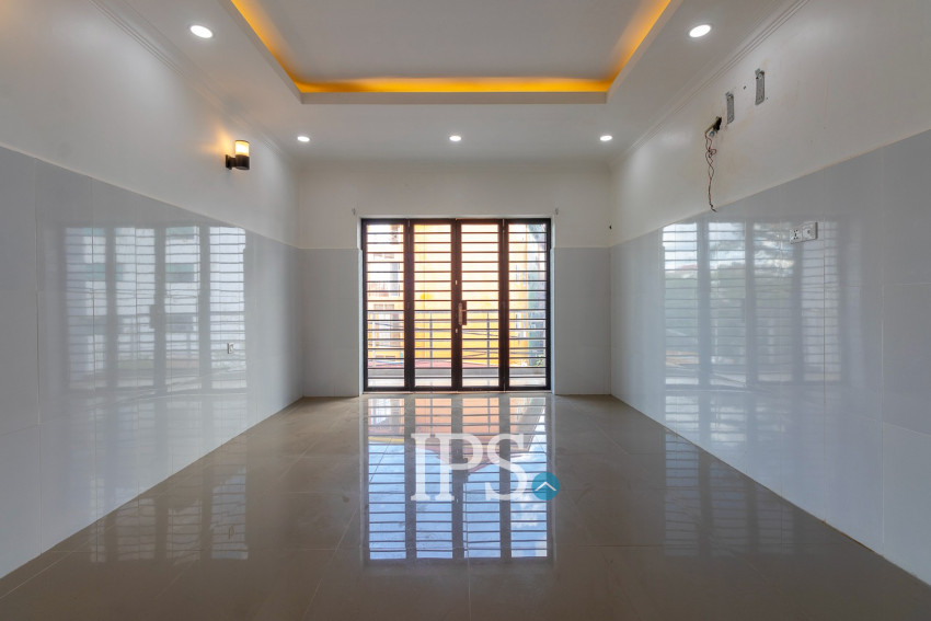 4 Bedroom Shophouse For Rent - Sala Kamreuk, Siem Reap