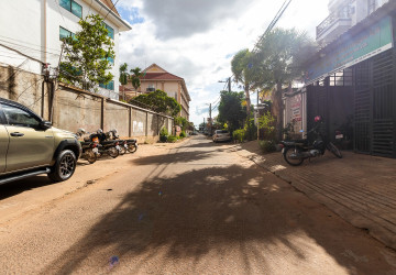 4 Bedroom Shophouse For Rent - Sala Kamreuk, Siem Reap thumbnail