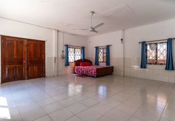 3 Bedroom House For Rent - Sala Kamreuk, Siem Reap thumbnail